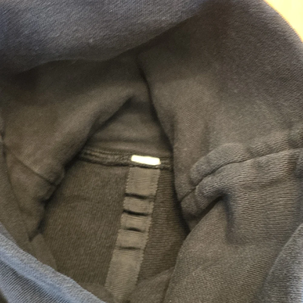 Lululemon Black Lace Sweatshirt - Picture 7 of 11